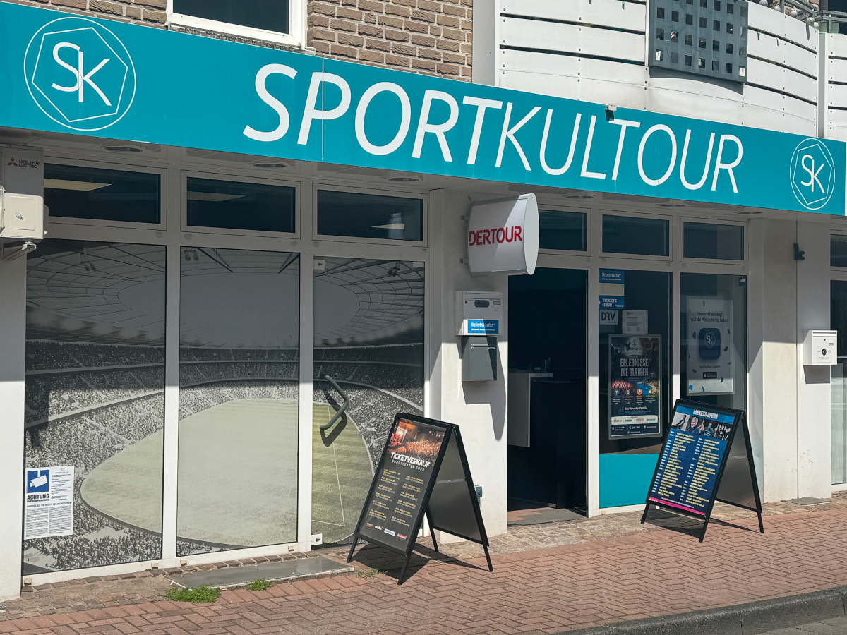 Außenansicht Sportkultour Ladenlokal in Dinslaken